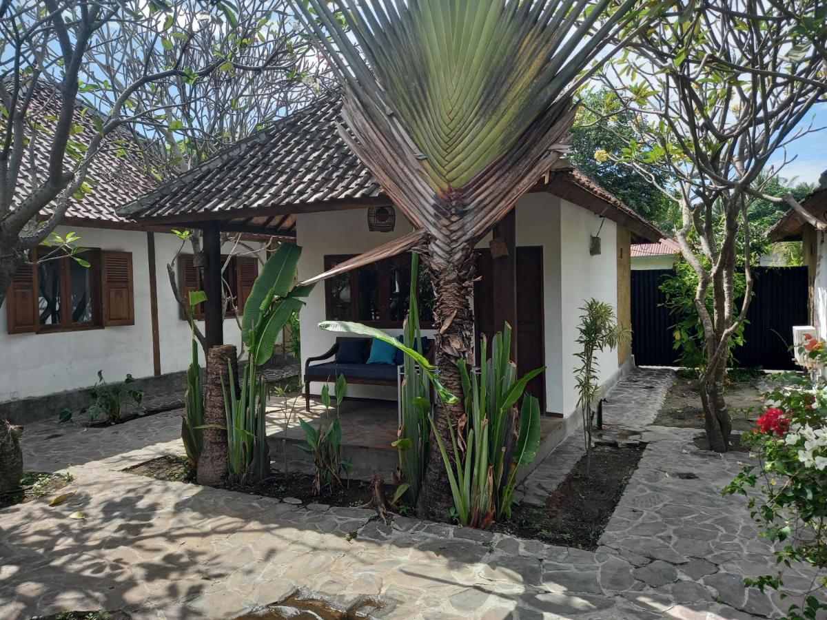 Si Pitung Village Gili Islands Exterior photo