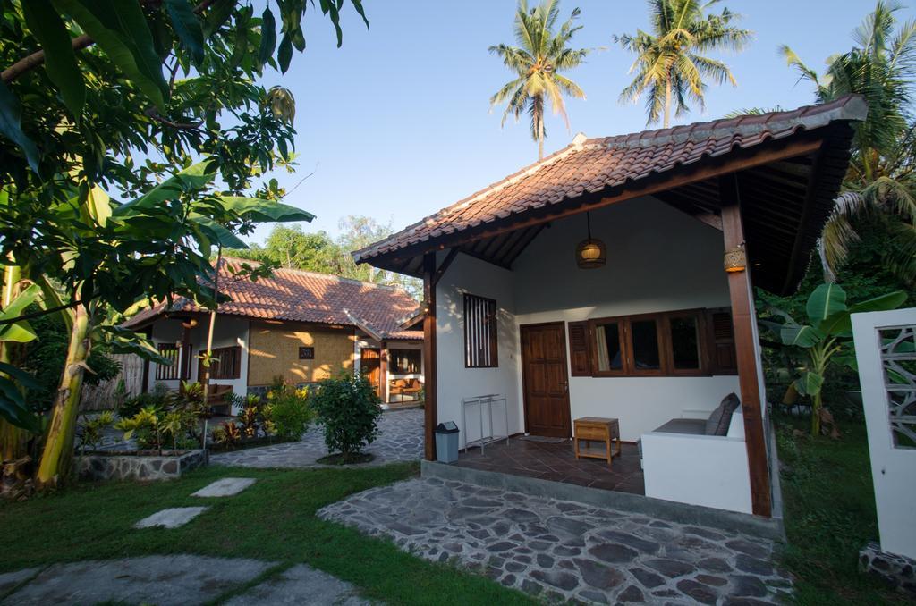 Si Pitung Village Gili Islands Exterior photo